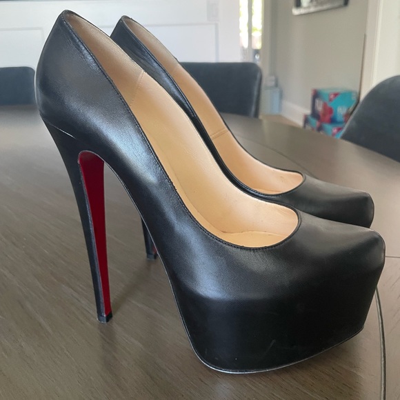 Christian Louboutin High Heels - Picture 2 of 9